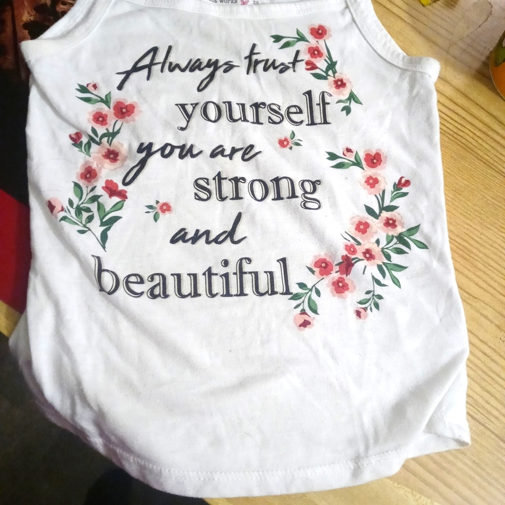 Girls tank top size 6/6x
